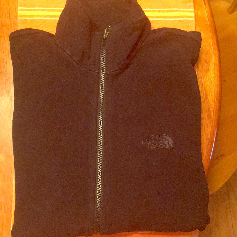 Men’s North Face zip up fleece